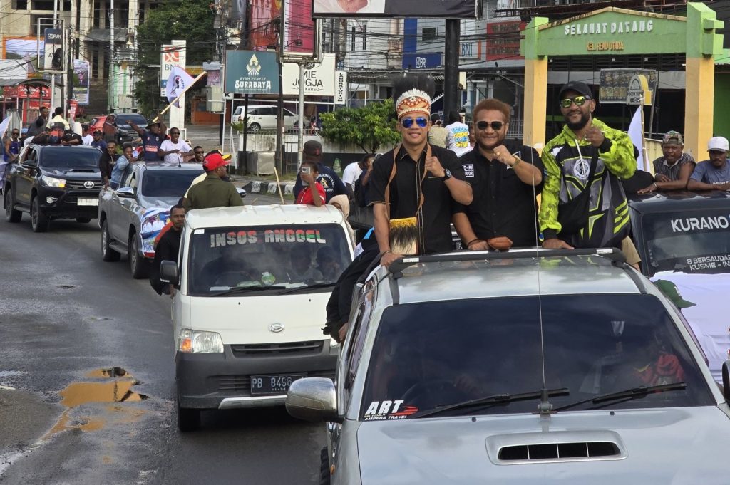 Pecah, Rekor Konvoi Tinju Terbanyak di Indonesia